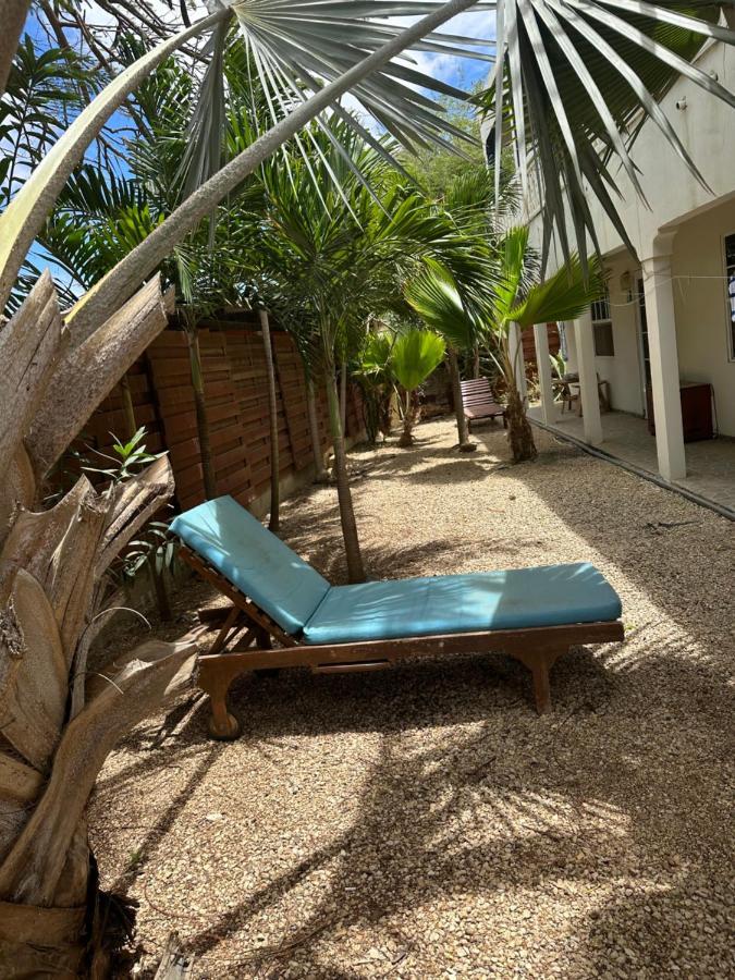 Studio - Begane Grond - Poolside クラレンダイク エクステリア 写真